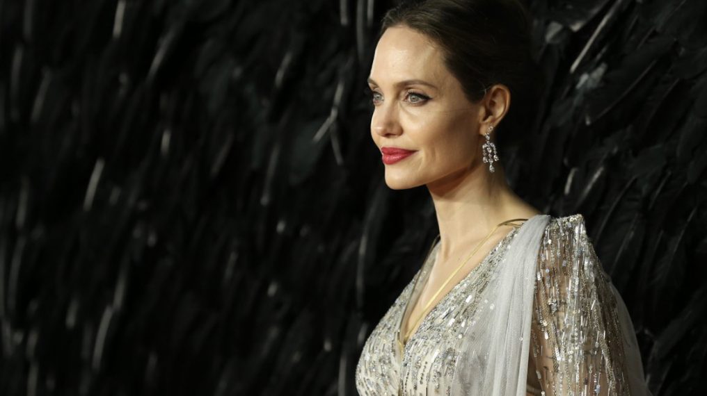 Angelina Jolie na Instagramu podijelila slike kćeri Zahare i Shiloh!
