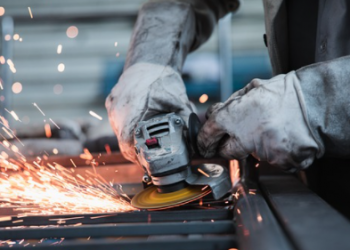 Industrijska proizvodnja porasla osmi mjesec zaredom!