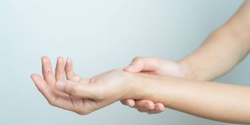 Postoje li u tijelu točke pritiska koje vam mogu pomoći da bolje spavate? Evo što kaže liječnik