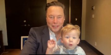 Sin Elona Muska dao je zahtjev za promjenu spola. U svađi su.