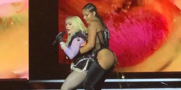 Madonna sve jače promovira lezbijstvo