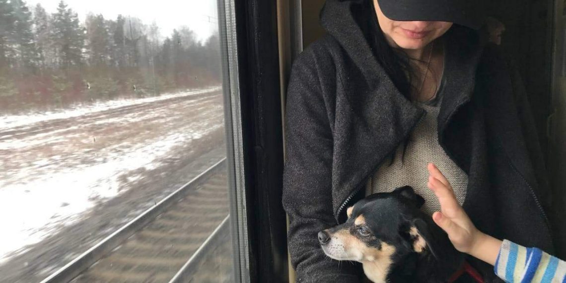 Ekskluzivno Olena iz Kijeva: “Uspjela sam kćer, torbu i psa povesti. Molim se Bogu.”