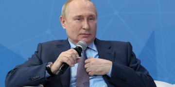 PUTIN: NAPAD NA UKRAJINU BIO MI JE TEŽAK, A EU SAMA SEBE UNIŠTAVA