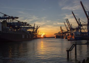 Treći tjedan za redom cijena nafte pada