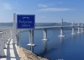 Nevera Mate Rimca na otvaranju prva će prijeći Pelješki most