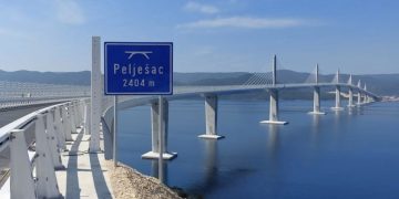 Nevera Mate Rimca na otvaranju prva će prijeći Pelješki most