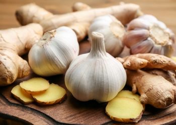 Jedite ih češće: Tri namirnce koje “čiste” pluća pušačima