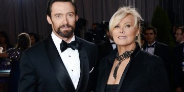 Zovu je “najružnija sretnica”, a njen muž je najbolji frajer Holivuda