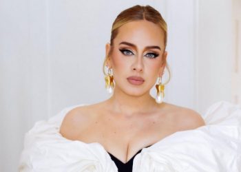 Adele snimljena dok je s dečkom išla na večeru