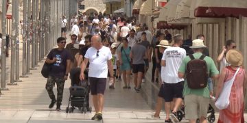 Dijaspora šalje više nego što turizam zaradi od ljeta