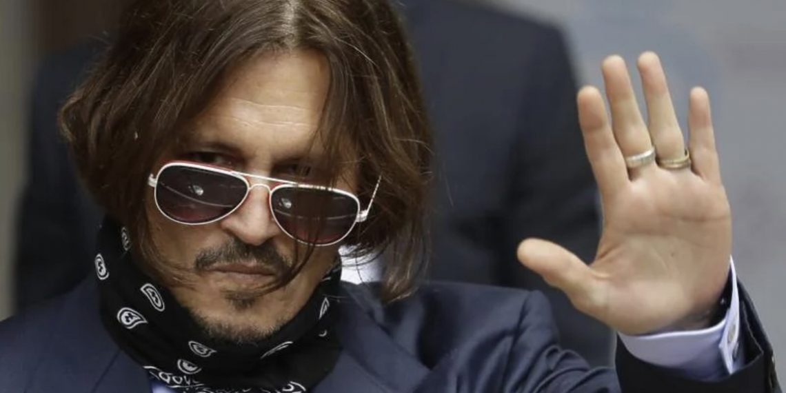 Johnny Depp donirao novac bolnici kojoj je Amber Heard obećala pomoć