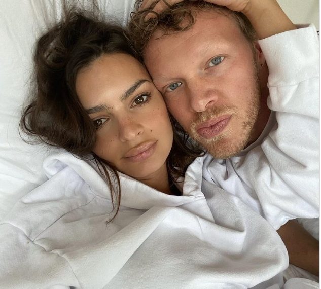 Razvodi se Emily Ratajkowski?