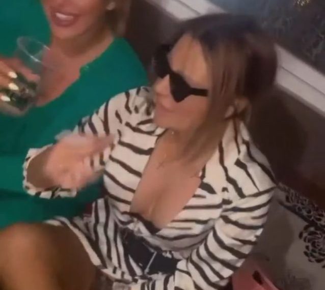 Ana Nikolić pijana podigla nogu i vidio se donji veš