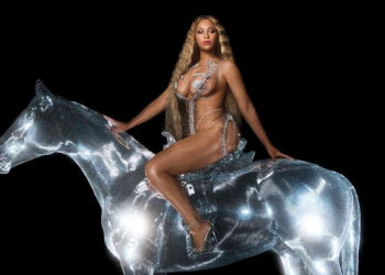 Sve puca od moći i seksipila: Beyonce golišavom slikom na konju najavila cover za novi album!