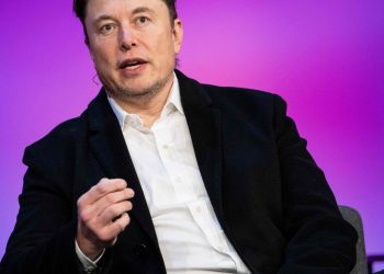 Musk tvrdi da neće kupiti Twiter