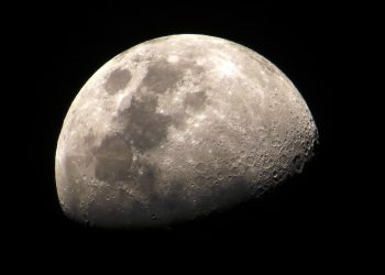 NASA-ina svemirska letjelica pronalazi jame na Mjesecu koje su ugodne temperature