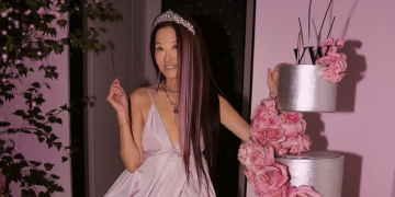 Napunila je 73. godine, a izgleda poput tinejdžerke: Ovo je tajna mladolikosti Vere Wang