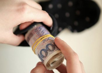 Hrvati u čarapama drže 35 milijardi kuna