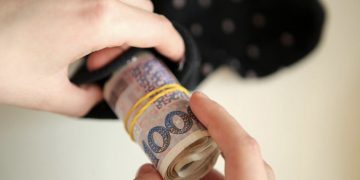 Hrvati u čarapama drže 35 milijardi kuna