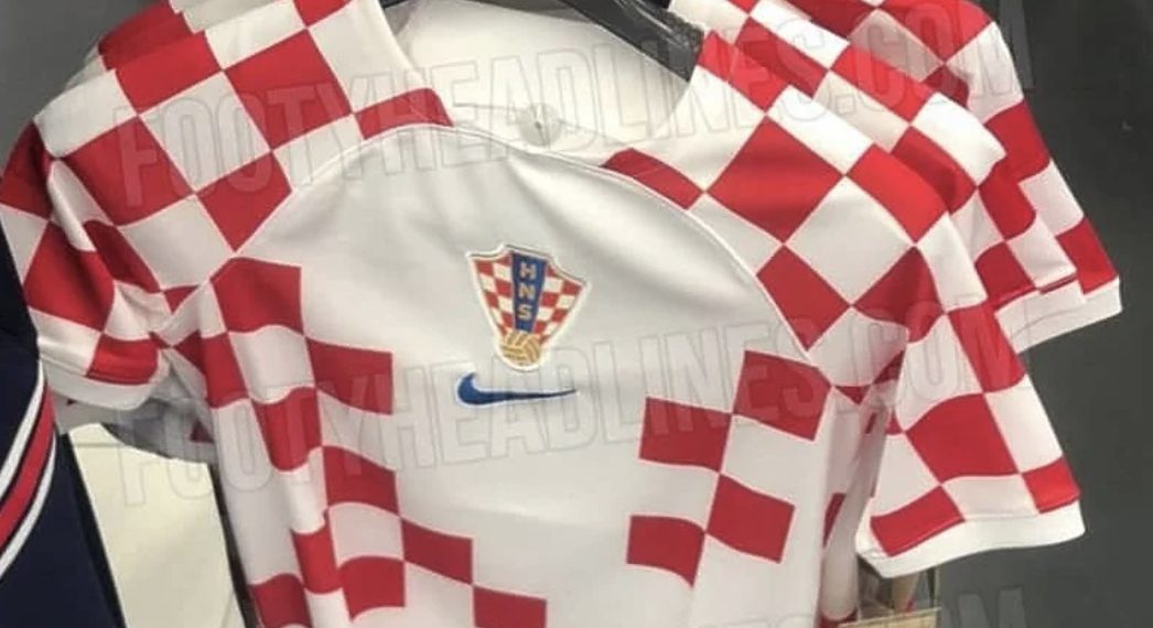 Ovo je dres Hrvatske za Svjetsko prvenstvo, pažnju privlače neobične kockice