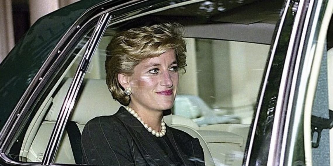 Automobil koji je koristila princeza Diana prodat na aukciji za 760.000 eura