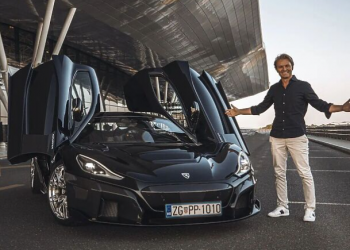 Bivši prvak Formule 1 prvi kupio Rimac Neveru: Ovaj automobil je sve što mogu poželjeti