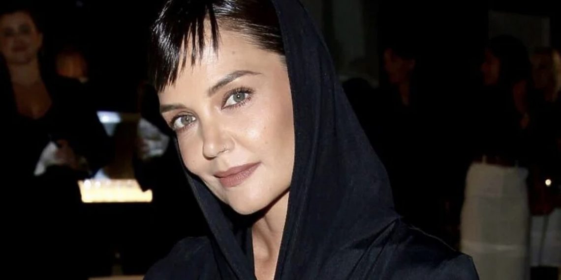 Katie Holmes oduševila izgledom na New York Fashion Weeku