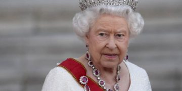 Kraljica Elizabeth umire