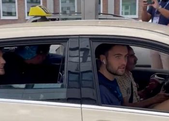 Autobus nije došao po slovenske košarkaše. Na utakmicu stigli taksijem i pobijedili