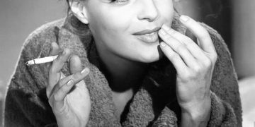 Romy Schneider: Sa samo 15 godina na filmskom platnu je utjelovila mladu kraljicu Viktoriju, a jučer bi slavila rođendan