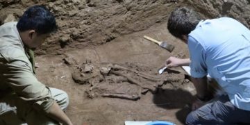 Fascinantno otkriće: U špilji u Indoneziji pronađen 31 000 godina star kostur čovjeka kojemu je amputirana noga