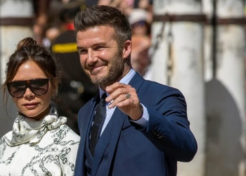 Fanovi Victorije Beckham iznenađeni jer je uklonila tetovaže posvećene suprugu Davidu