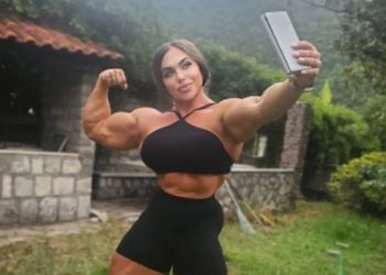 Visoka 173 centimetra, a teška 125 kilograma: Pohvale voli, kritičare odmah blokira
