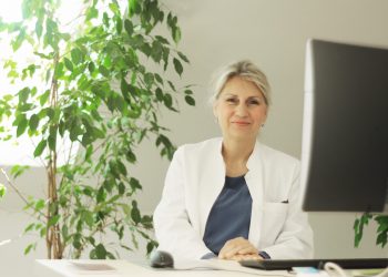 Tihana je psihijatrica koja vjeruje u izlječenje životinjama