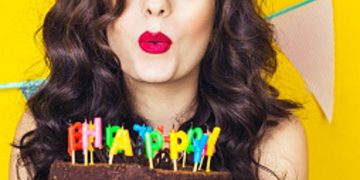 Puhanje svjećica na torti povećava broj bakterija za 1400 posto