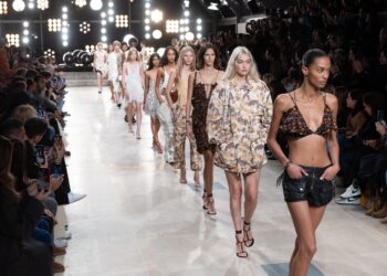 EVO GDJE SE TRAŽI SVJETSKE MANEKENKE I MODELE…