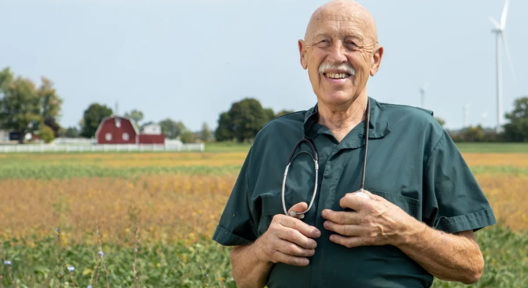 KAKO JE VETERINAR POL POSTAO SLAVNI TV VETERINAR I POMAŽE LJUDIMA