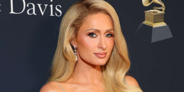 PARIS HILTON: OD RAZMAŽENOG DERIŠTA DO AMBASADORA ZA PRAVA ZLOSTAVLJANIH