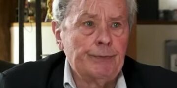 Delon je bio jako depresivan, prezirao ljude i patio za Hollywodom