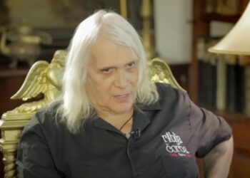 BORA ČORBA: BIO SAM PROTIV DIKTATURE MILOŠEVIĆA A CRKVA JE TRGOVINA!