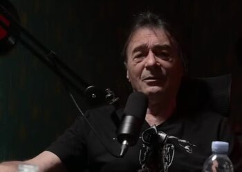 TOPIĆ: JA I OLIVER MANDIĆ NEBI PROMJENILI BIJELO DUGME!