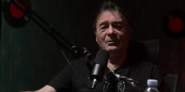 TOPIĆ: JA I OLIVER MANDIĆ NEBI PROMJENILI BIJELO DUGME!