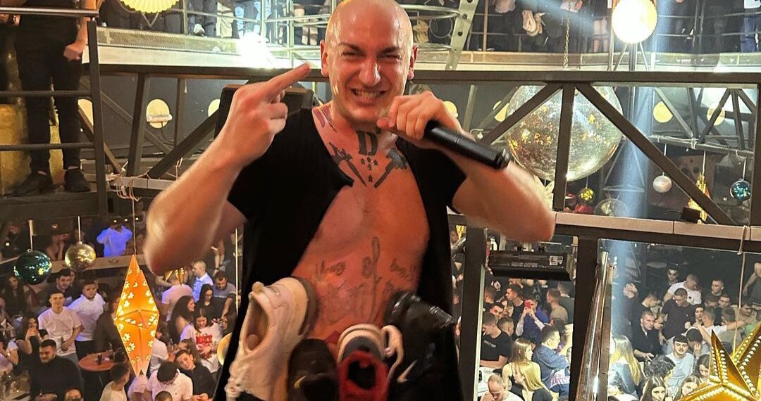 DESINGERICA: ŠTO SMRDLJIVIJE TO PUBLIKA VIŠE VOLI!