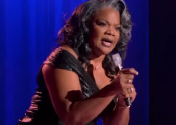 MO‘NIQUE NAPALA OPRAH: NEKA PRIZNA LEZBIJSKU VEZU!