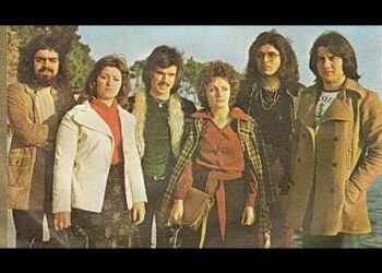 POČELI 1972: Oliver kao prateći vokal, Stavros bubnjar, Meri prvi vokal i skladatelj…..