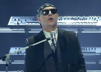 OLIVER DRAGOJEVIĆ O OLIVERU MANDIĆU