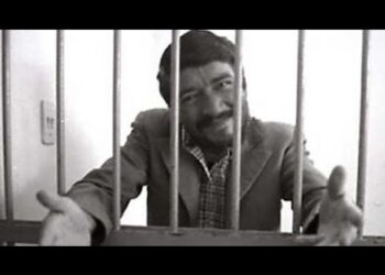 NAJVEĆI SERIJSKI UBOJICA 300 CURICA JOŠ U BIJEGU