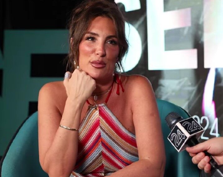 SENIDAH OTVORENO O LEZBIJSTVU i UDAJI