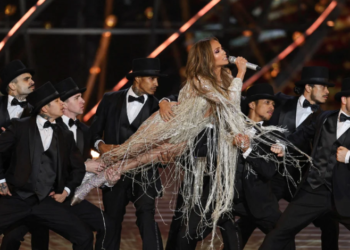 Senzacionalni nastup Jennifer Lopez na modnoj reviji u Saudijskoj Arabiji