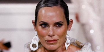 Glumica kultnog filma “Sam u kući” nedavno se pojavila na modnoj reviji: Evo kako danas izgleda